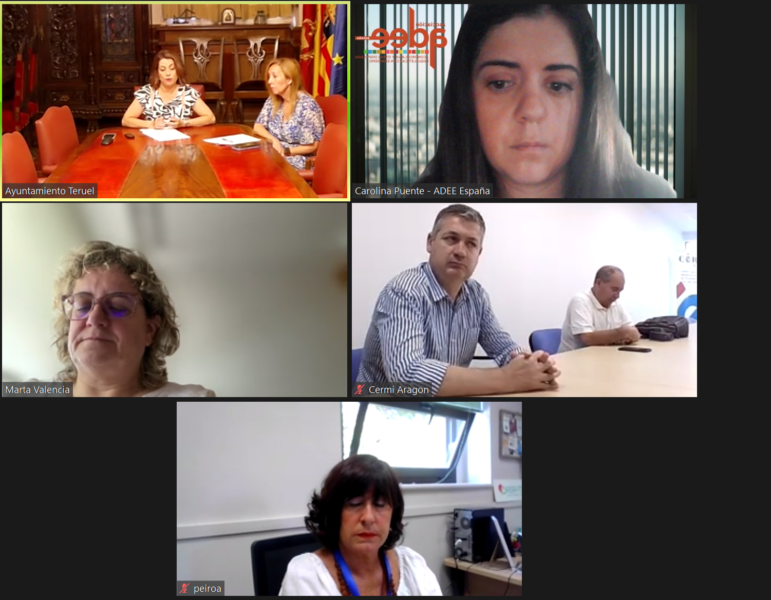 Reunión con alcaldía de Teruel y representantes del movimiento de la discapacidad.
